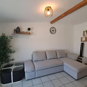 https://charmant-appartement-2-chambres-400-m-centre-gare.hotels-rhonealpes.com
